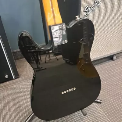 Fender Vintera II Thinline Telecaster 3